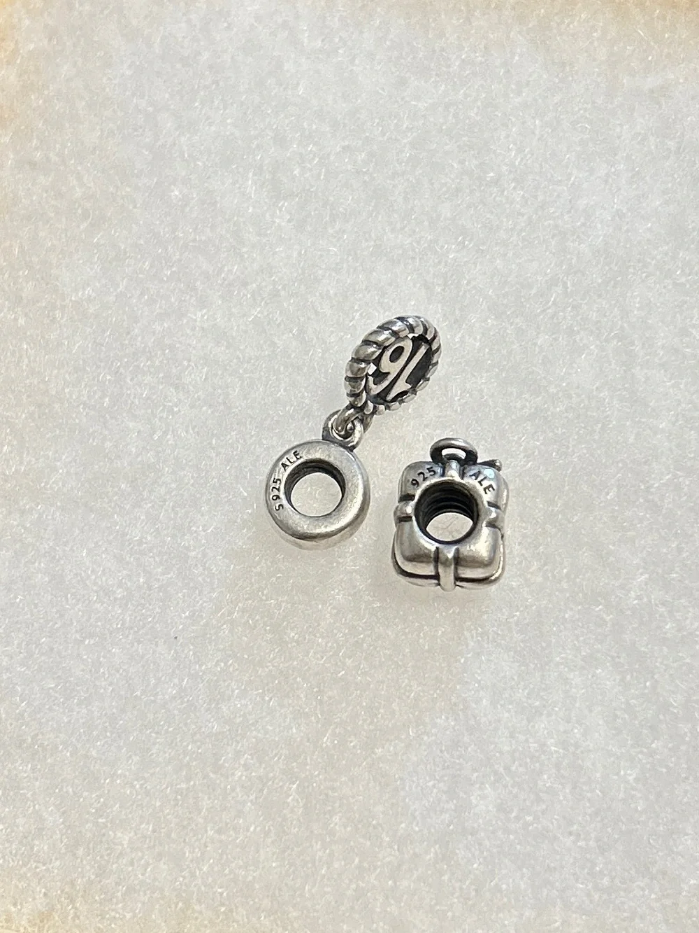2 Pandora Sterling Silver Sweet 16th & Present 🎁